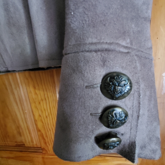 Jacket - Picture 4 of 7